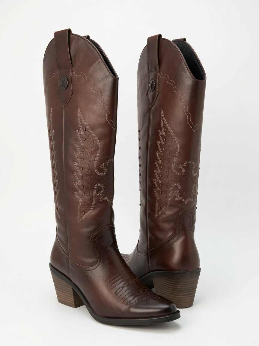 Botas Texanas Largas en Color Chocolate para Mujer - Tacón