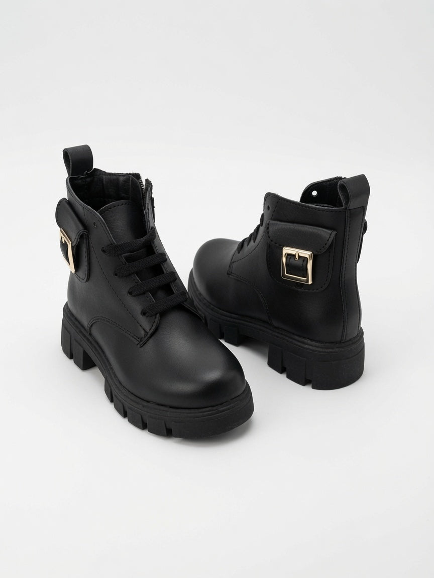 Bota Urbana Para Niña Negra Con Hebilla Y Bolsillo