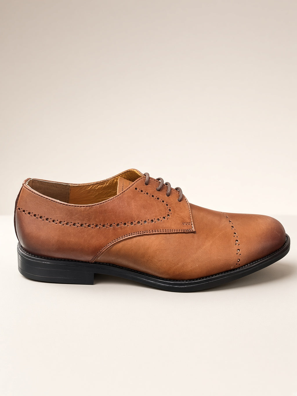 Zapato Kenneth Cole de Hombre Puntos