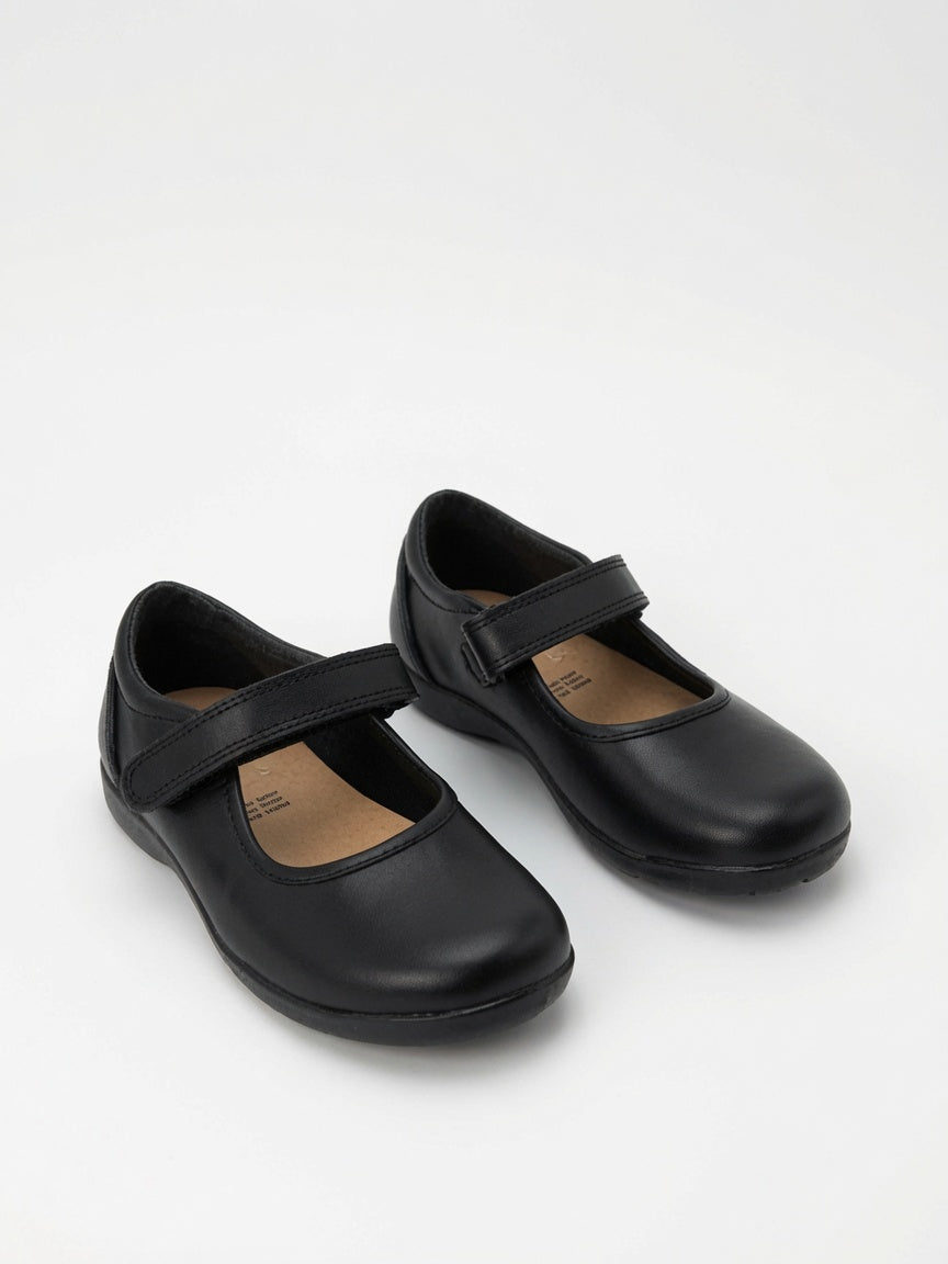 Zapato Escolar Negro para Niña con Velcro Marca VAVITO