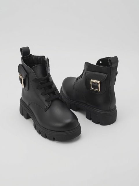 Bota Urbana Para Niña Negra Con Hebilla Y Bolsillo